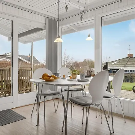 Holiday home Stunning In Hurup Thy With Wifi