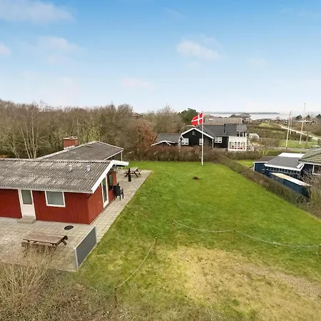 Stunning In Hurup Thy With Wifi Holiday home Doverodde